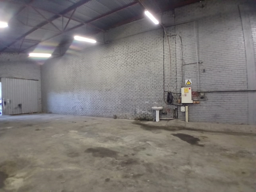 To Let Commercial Property for Rent in Rustenburg Central North West